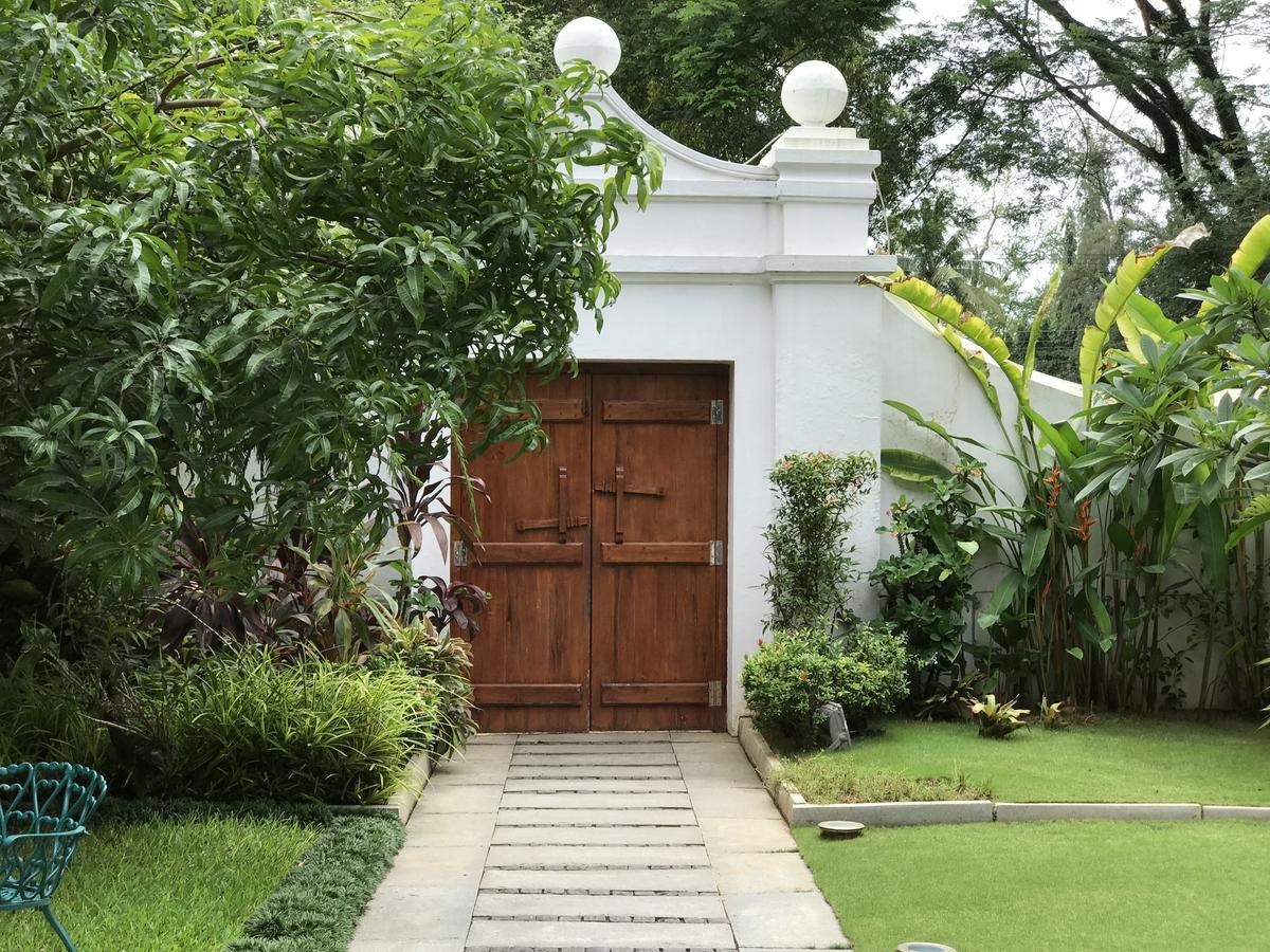 Hotel Le Colonial 1506 - Exclusive Luxury Hideaway à Kochi Extérieur photo